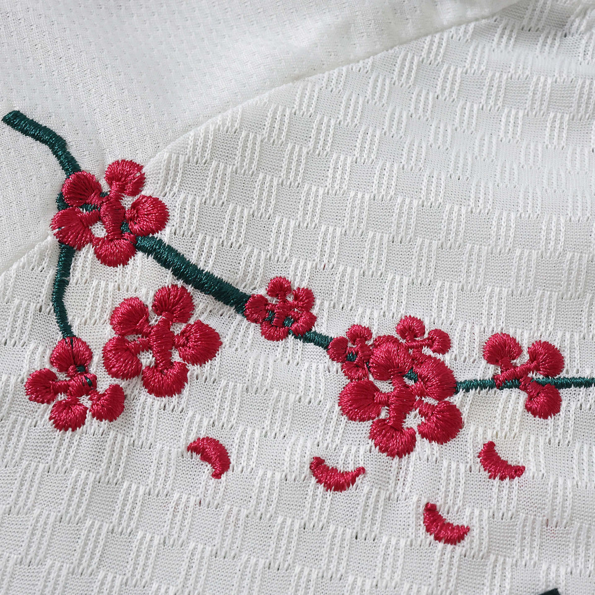 Embroidered Home Sakura 26/27 Player Edition Shirt